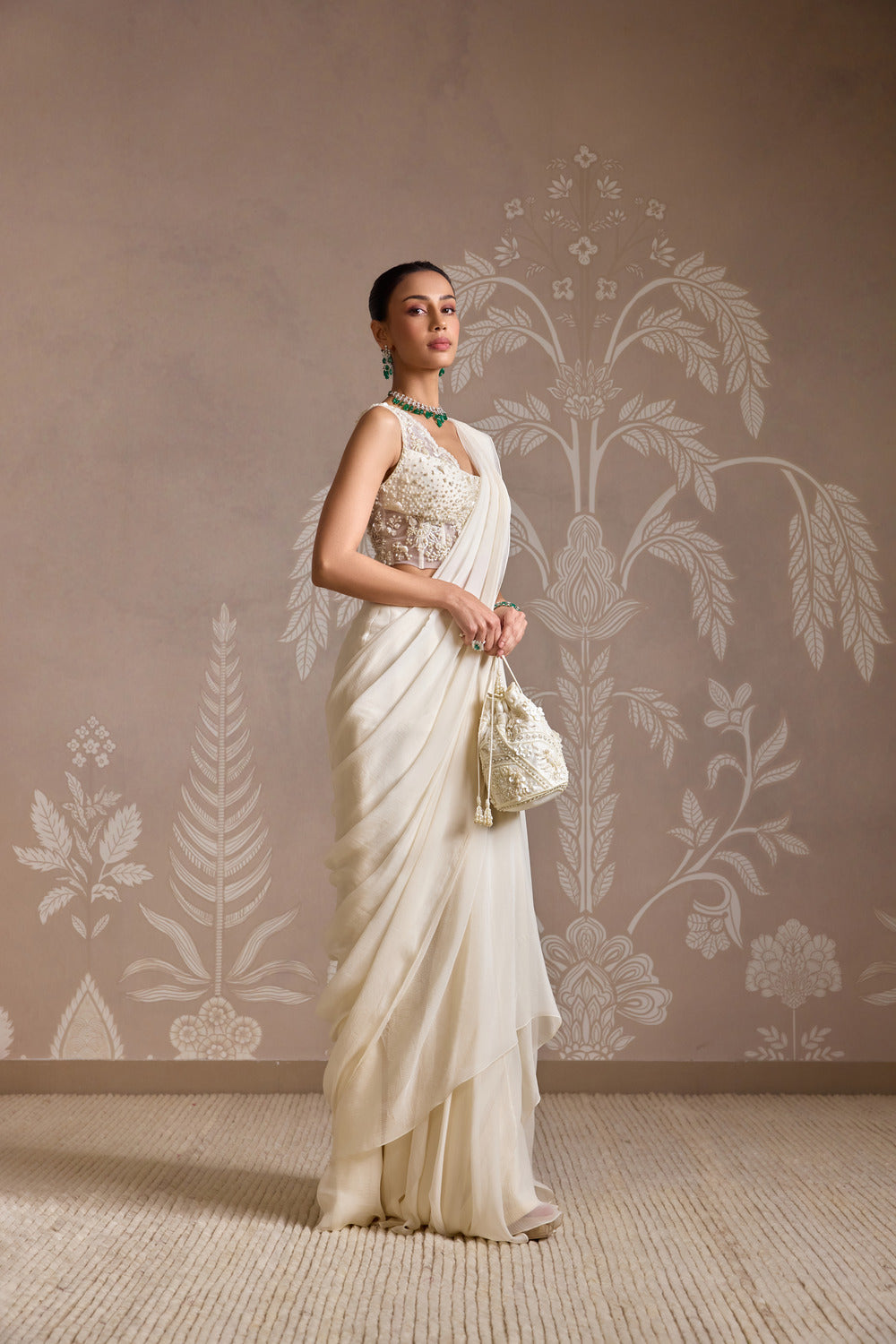 IVORY SAREE SET