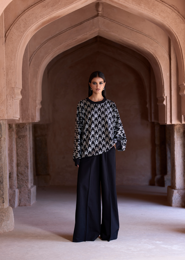 Neith Sweatshirt and Pants Set