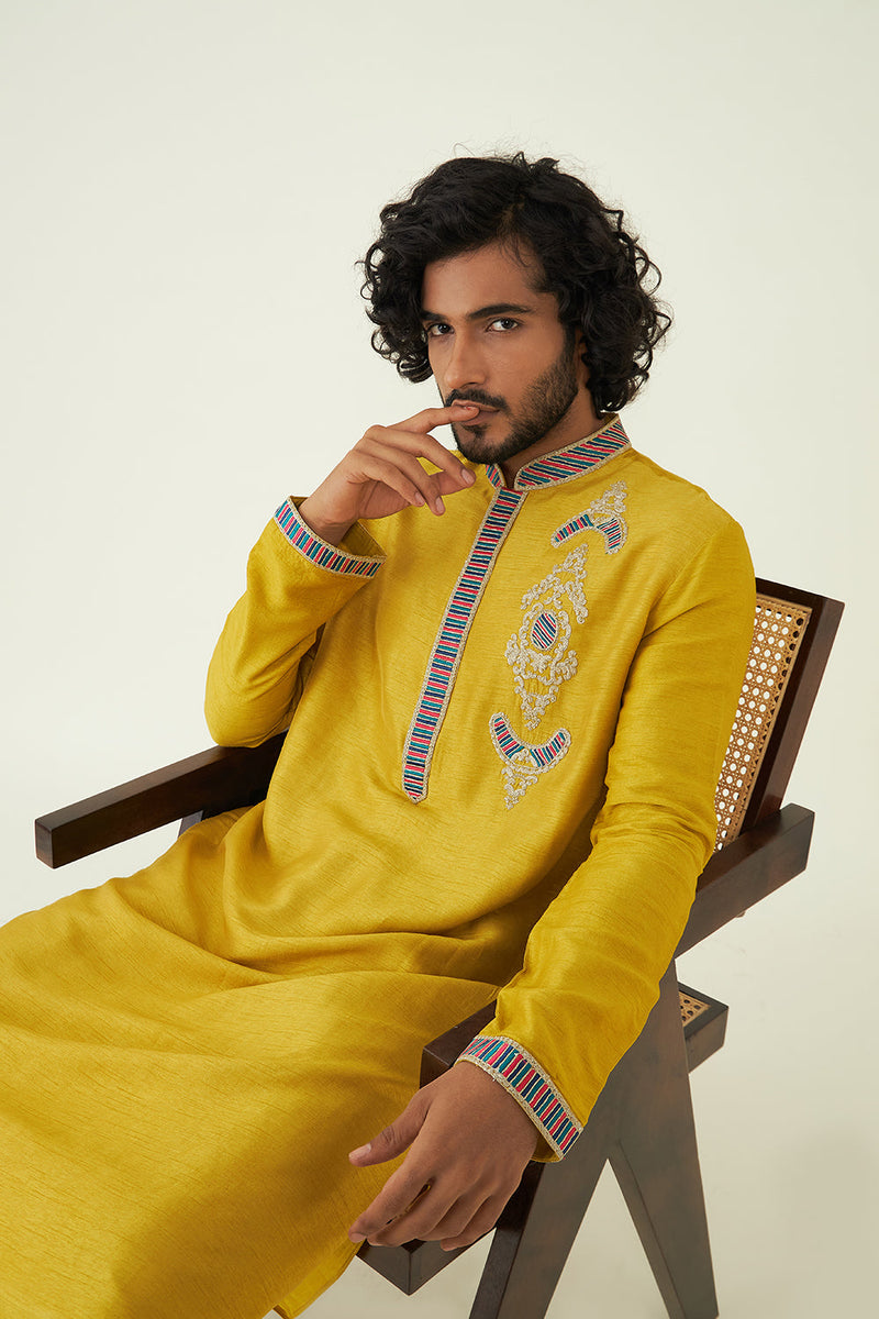 Ayaan Kurta Set