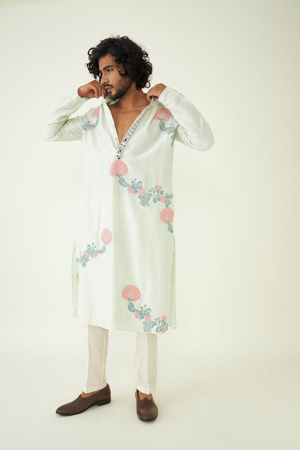 Nazm Kurta Set