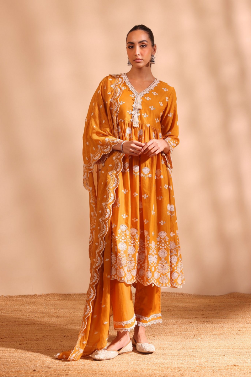 Nilan Kurta Set