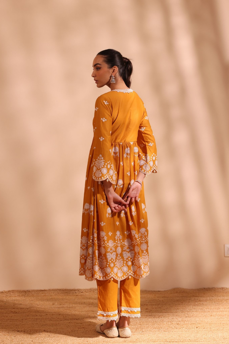 Nilan Kurta Set
