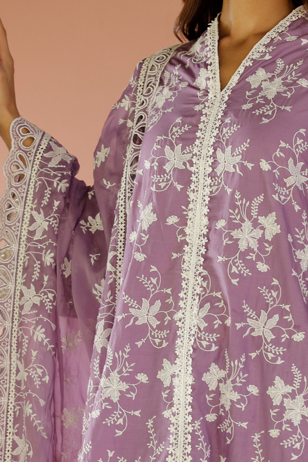 Aalaya  Kurta Set