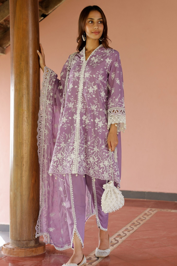 Aalaya  Kurta Set