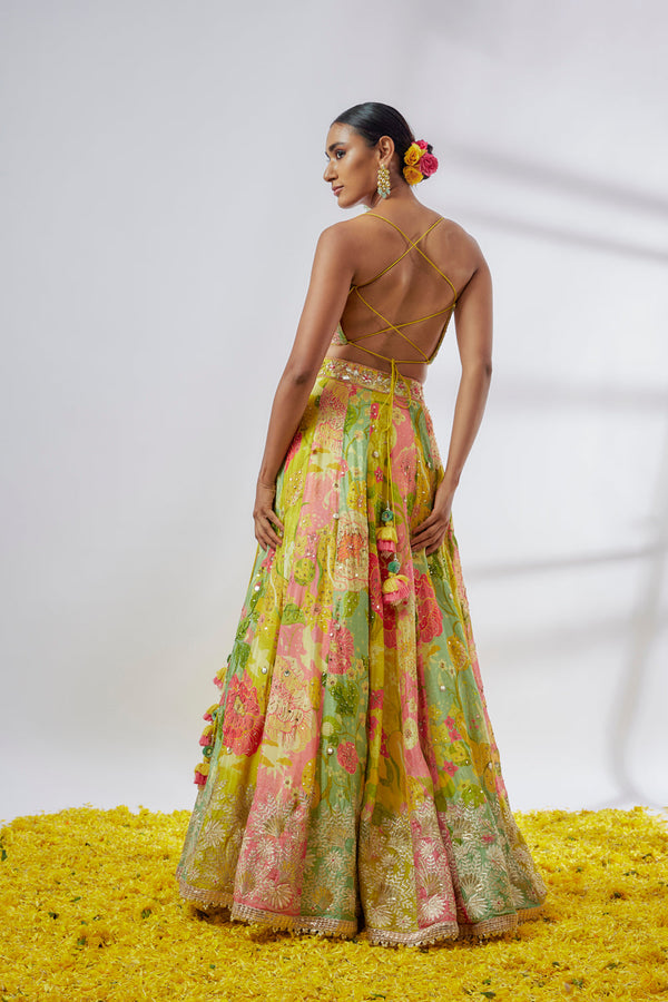 Sumaira Lehanga Set