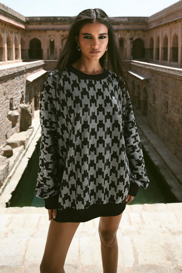 Neith Sweatshirt Dress