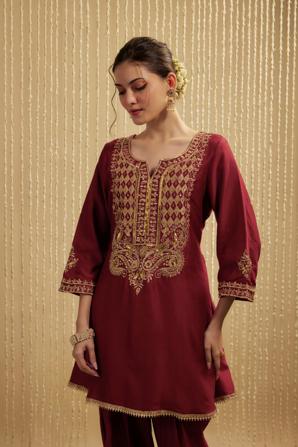 RED SHORT SILK CHANDERI KURTA PANTS SET
