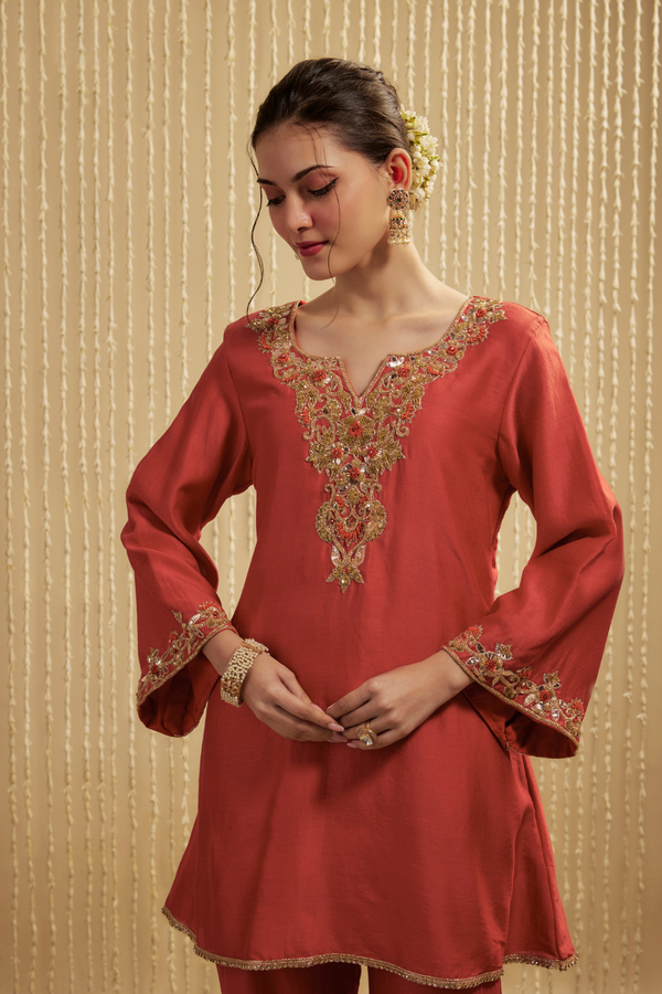 ORANGE SILK CHANDERI SHORT KURTA PANTS SET