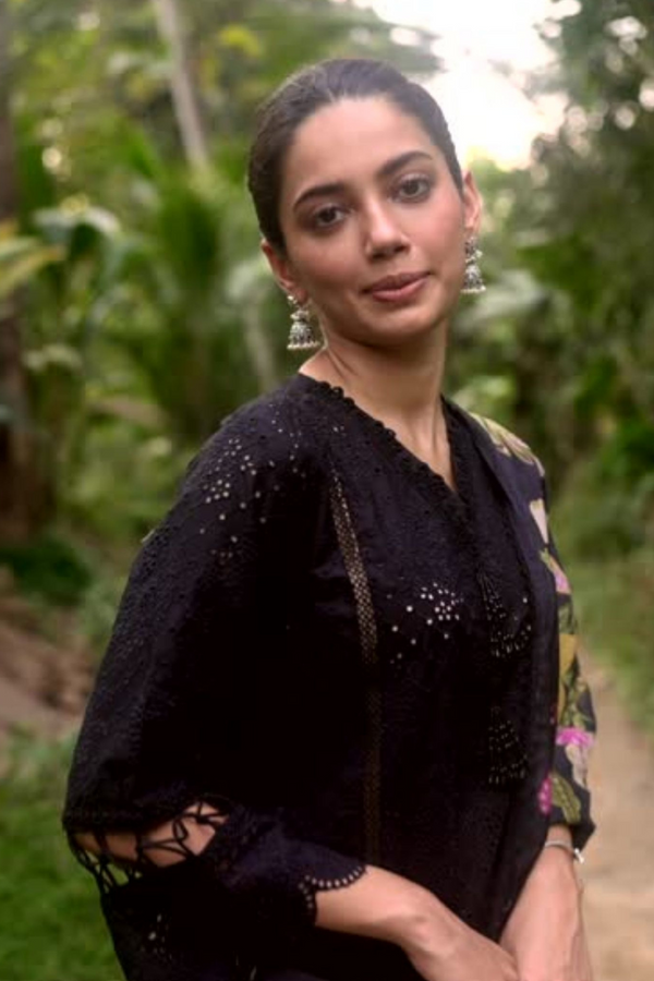 Aaira  Kurta Set