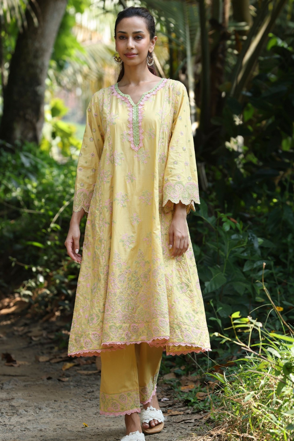 Aavya  Kurta Set