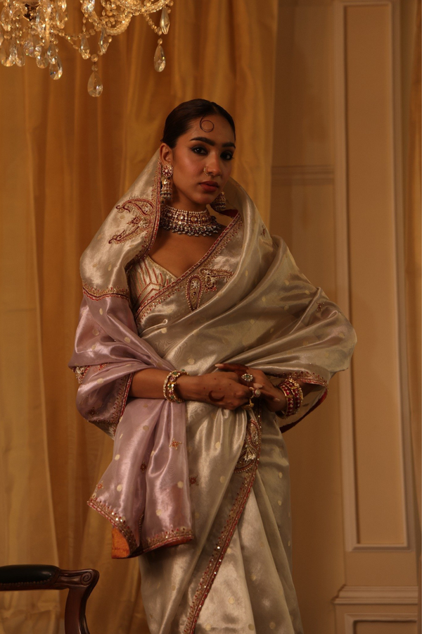 Ivory 6-yard pure zari tissue saree set