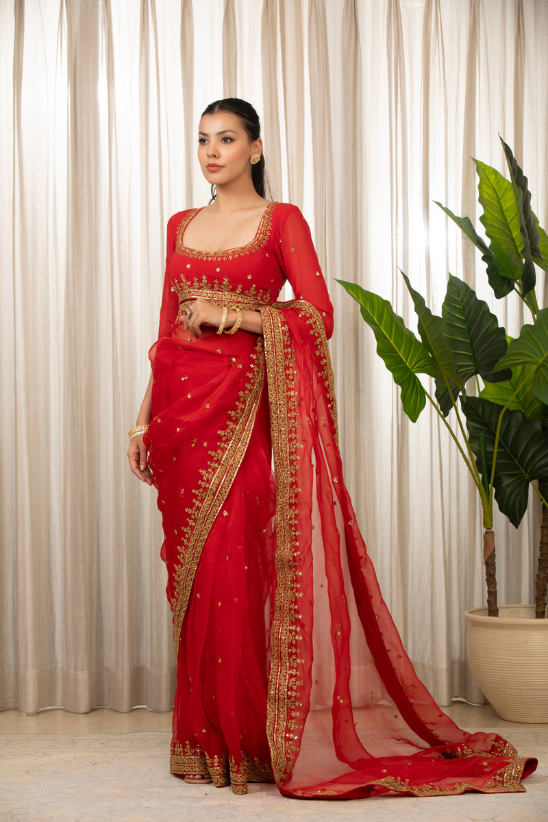 Laal Andaaz Saree Set