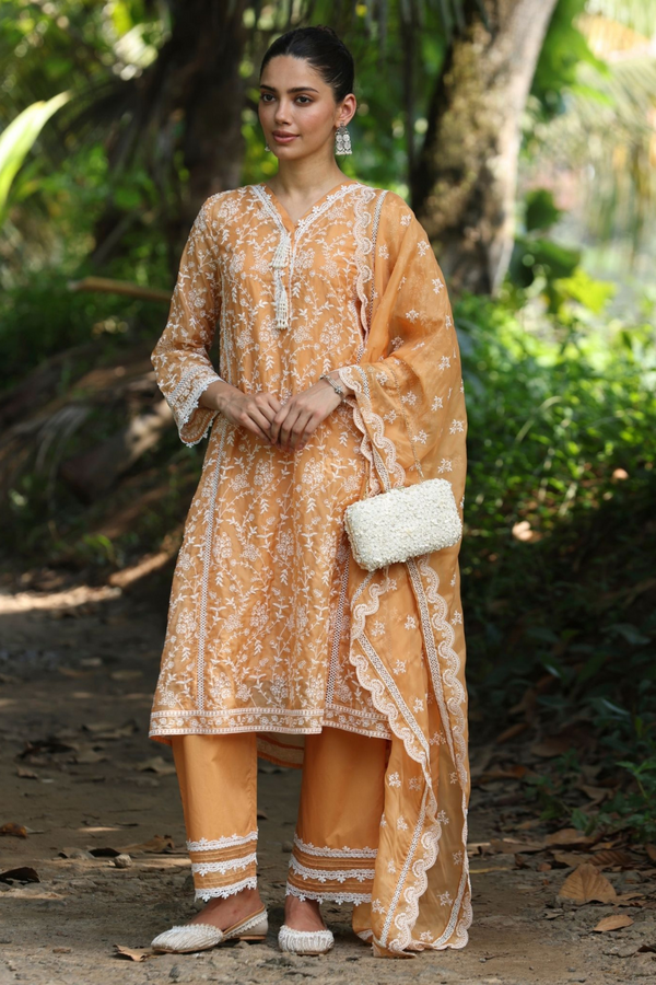 Caara Kurta Set