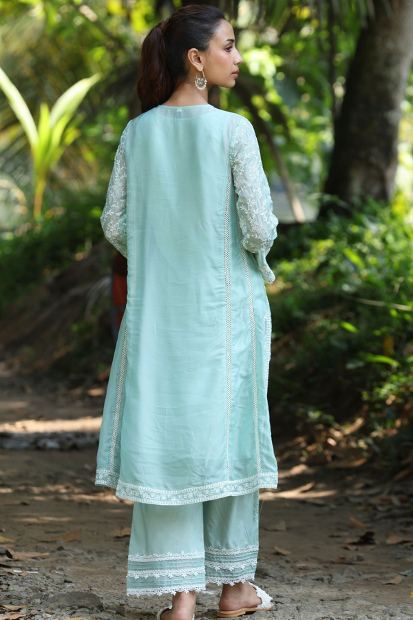Caara Kurta Set