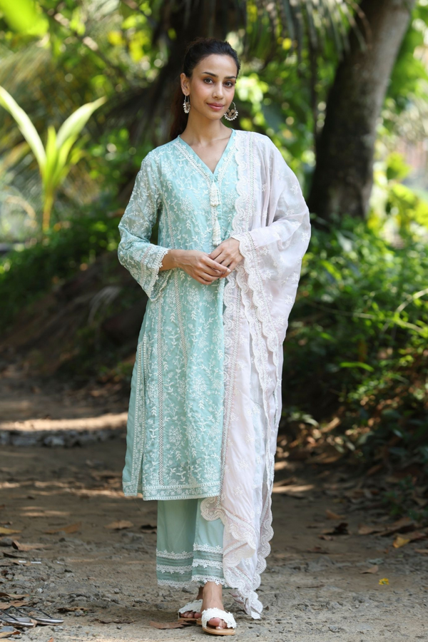 Caara Kurta Set
