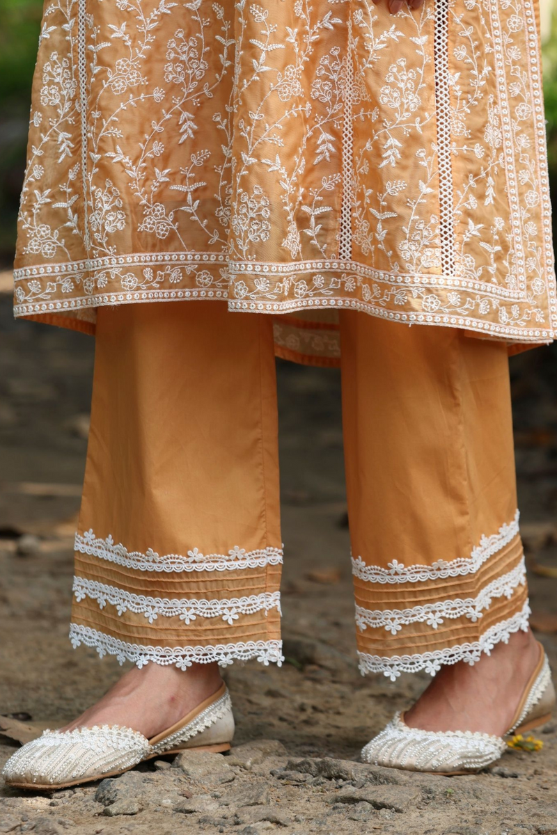 Caara Kurta Set