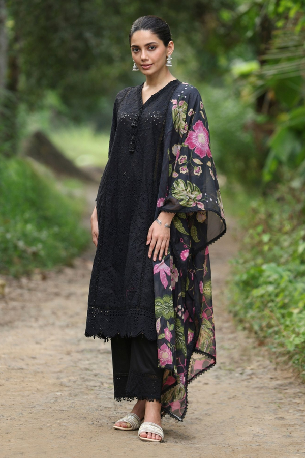 Aaira  Kurta Set