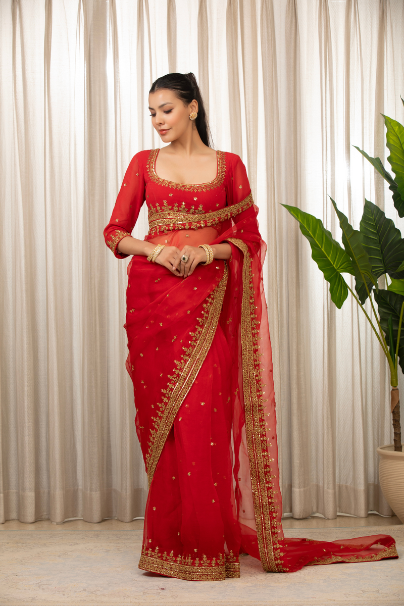 Laal Andaaz Saree Set