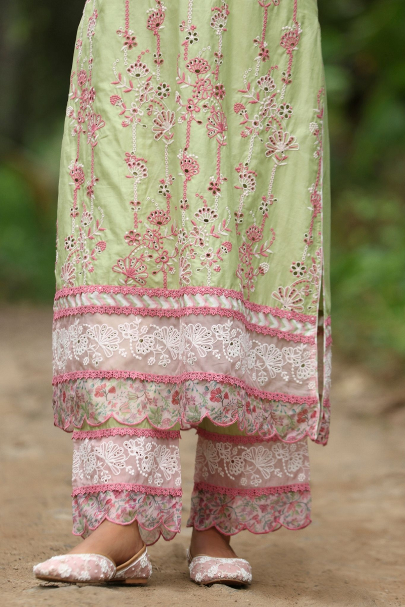 Nair  Kurta Set