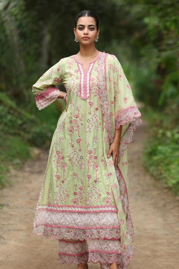 Nair  Kurta Set