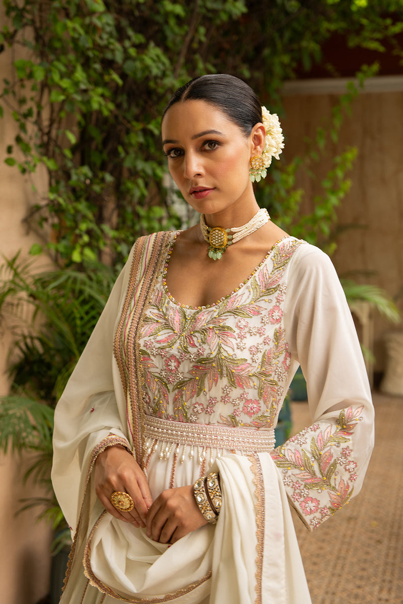 KHOOBSURAT
