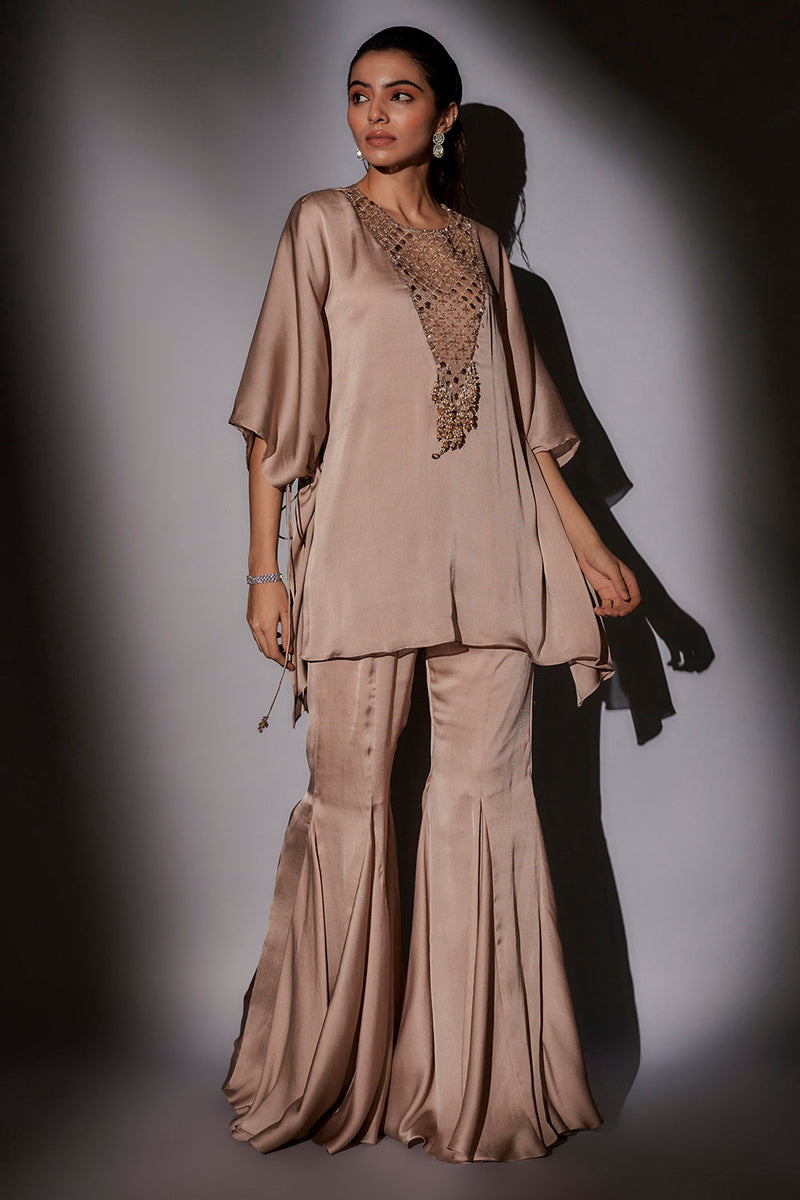 Short Kaftan With Side Drawstrings Paired With Panel Flared Sharara