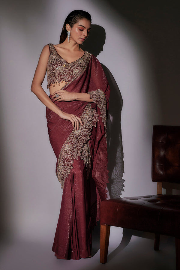 Heavy Leaf Hand Embroidered Blouse Paired With Detailed Leaf Border Pre Draped Saree