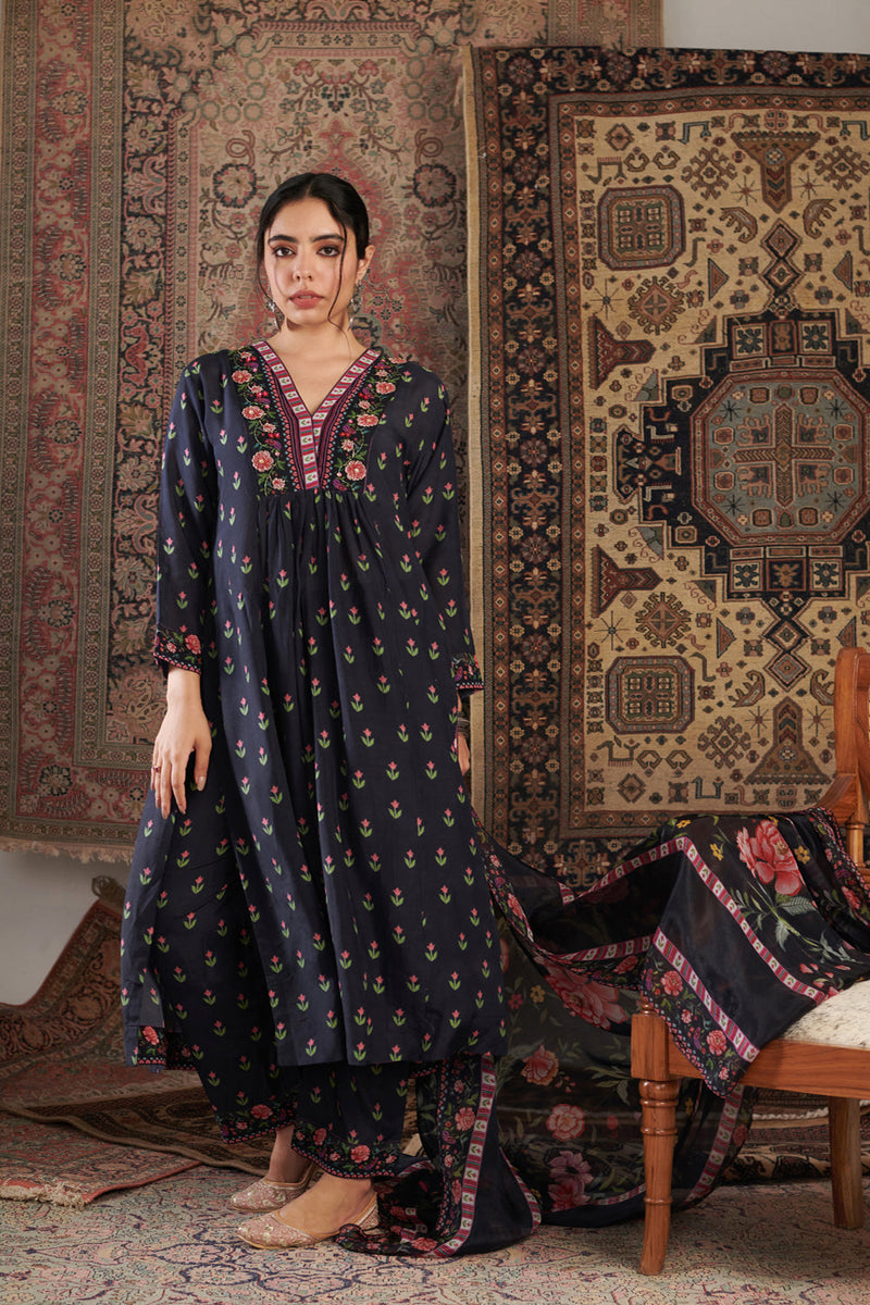 Gul Embroidered Black Kurta Set Of 3