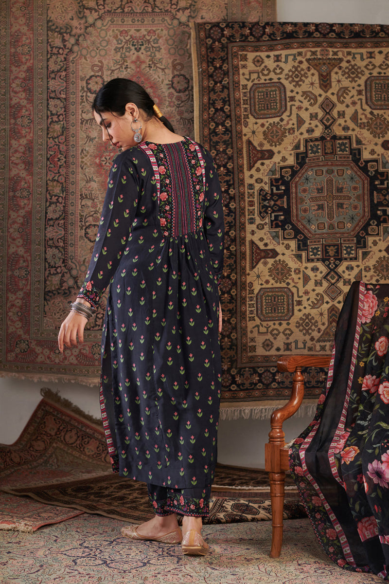 Gul Embroidered Black Kurta Set Of 3