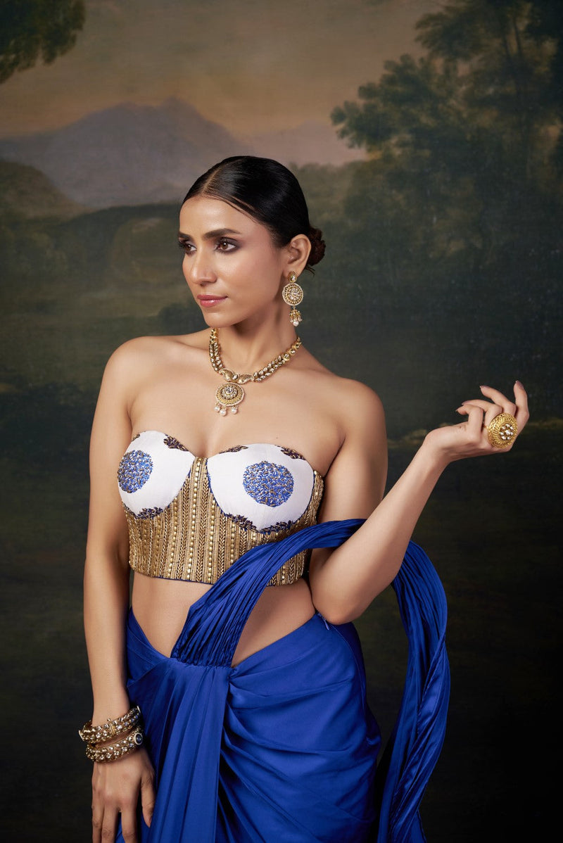 Fully Hand-Embroidered & Hand-Stitched Blouse with Stylish Wire Work Pallu cocktail Saree