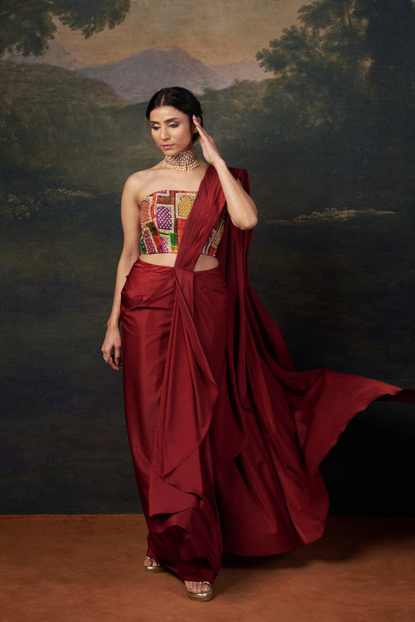 Stylish Strapless Hand-Embroidered Blouse with Pre-Draped Saree