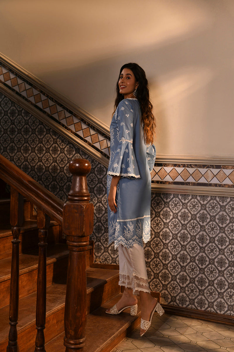 Anisa Kurta with Floral Lace Flared Pants