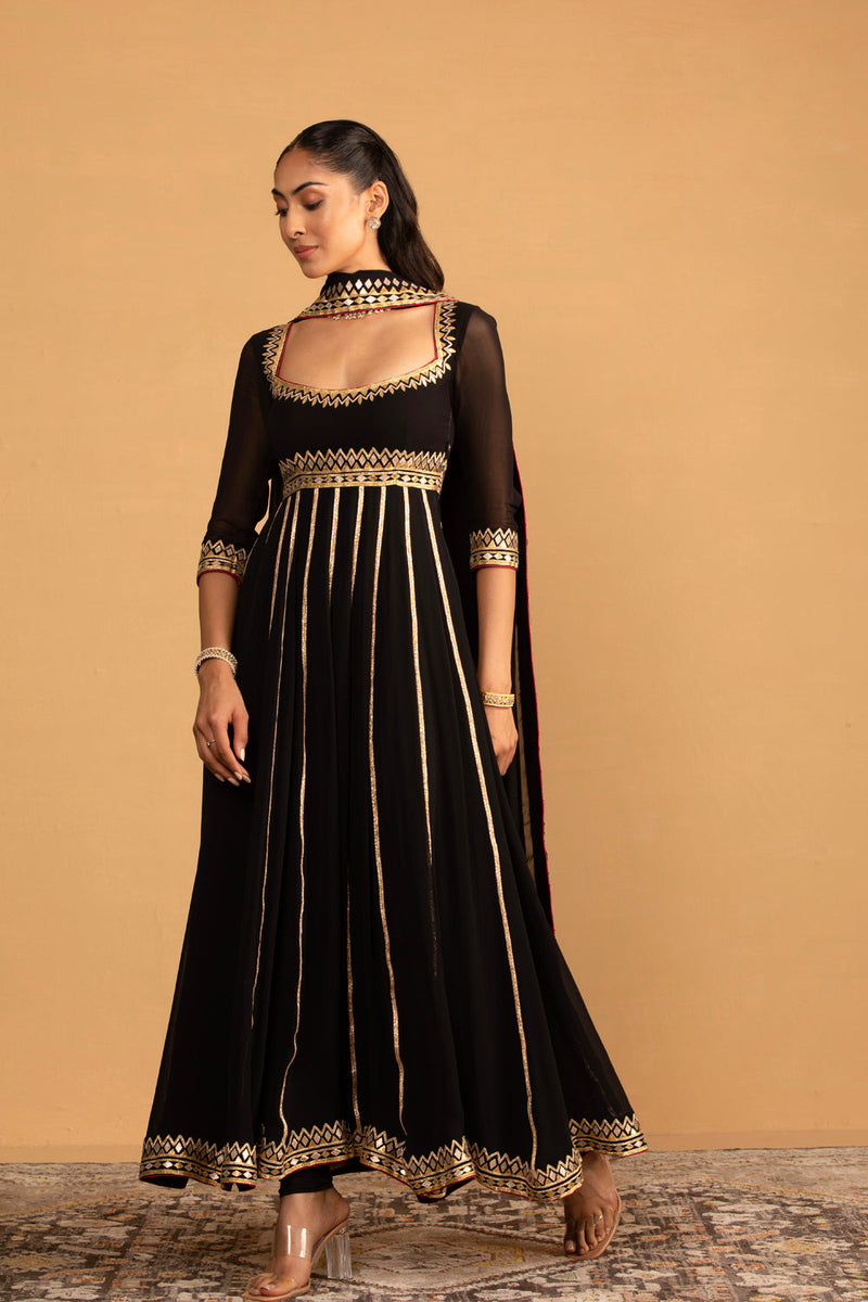 Black Anarkali Set