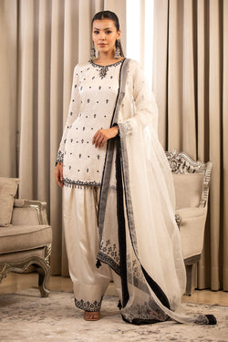 Black On White Kurta Set