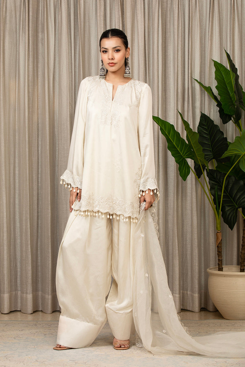 White Richa Set