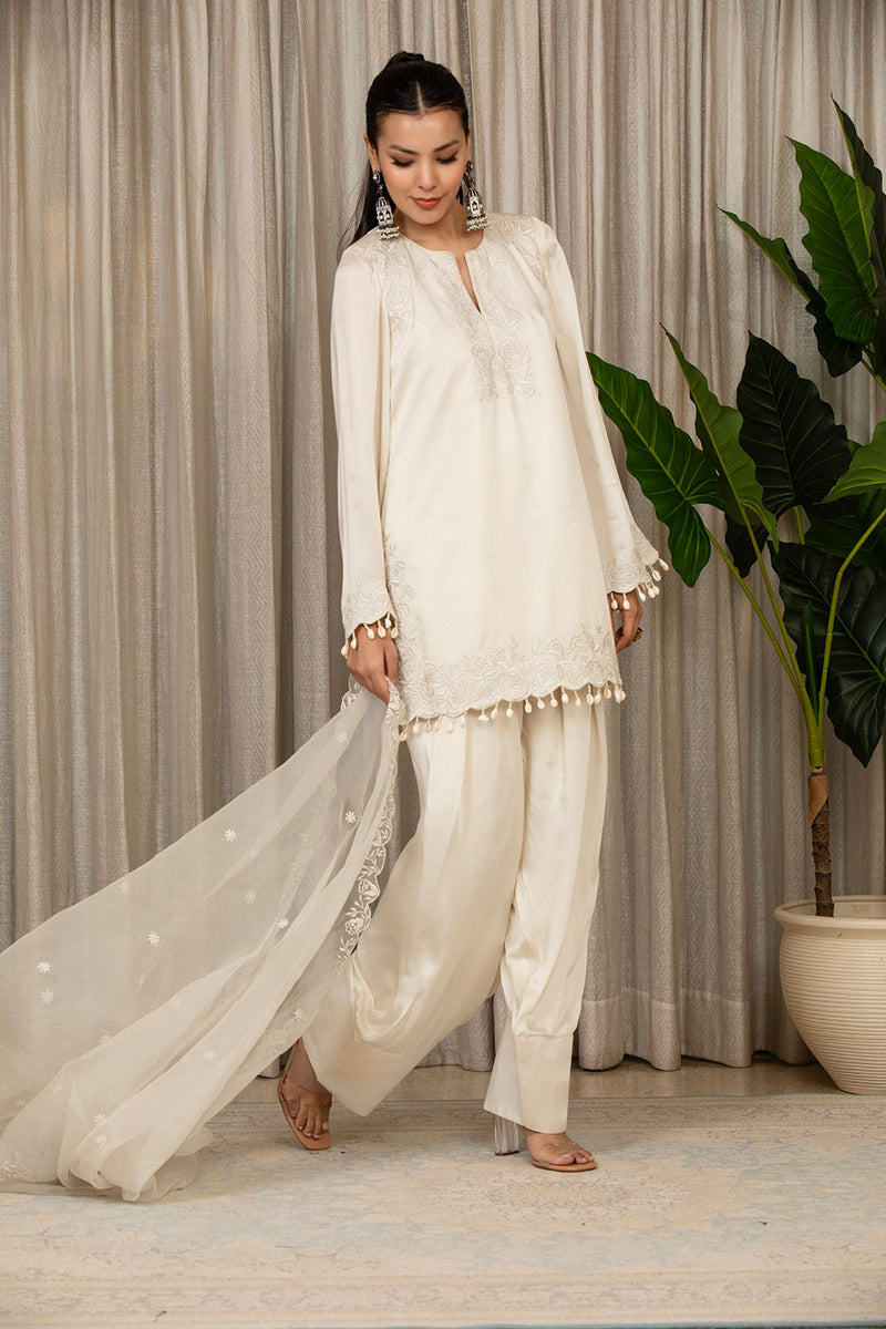 White Richa Set