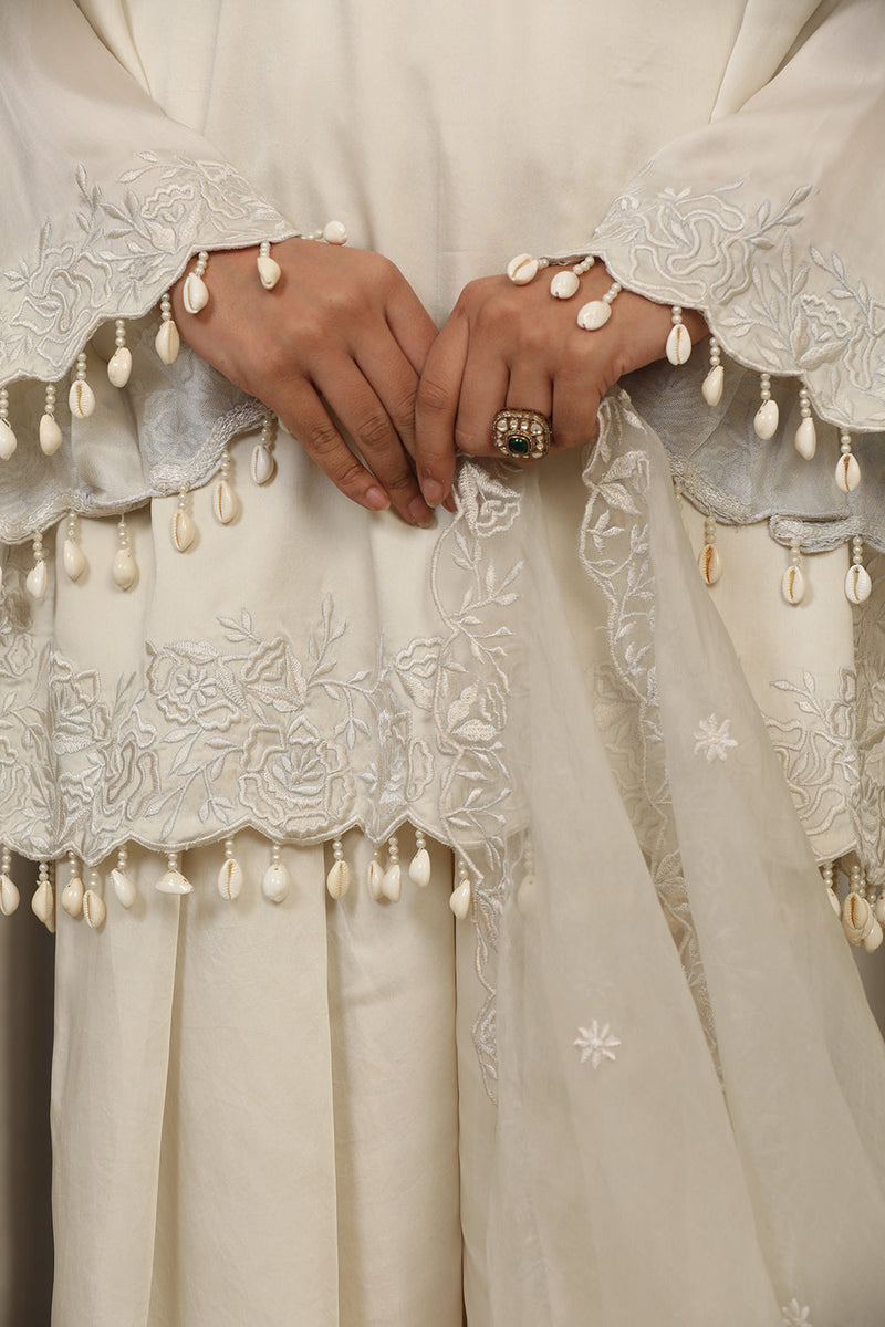 White Richa Set