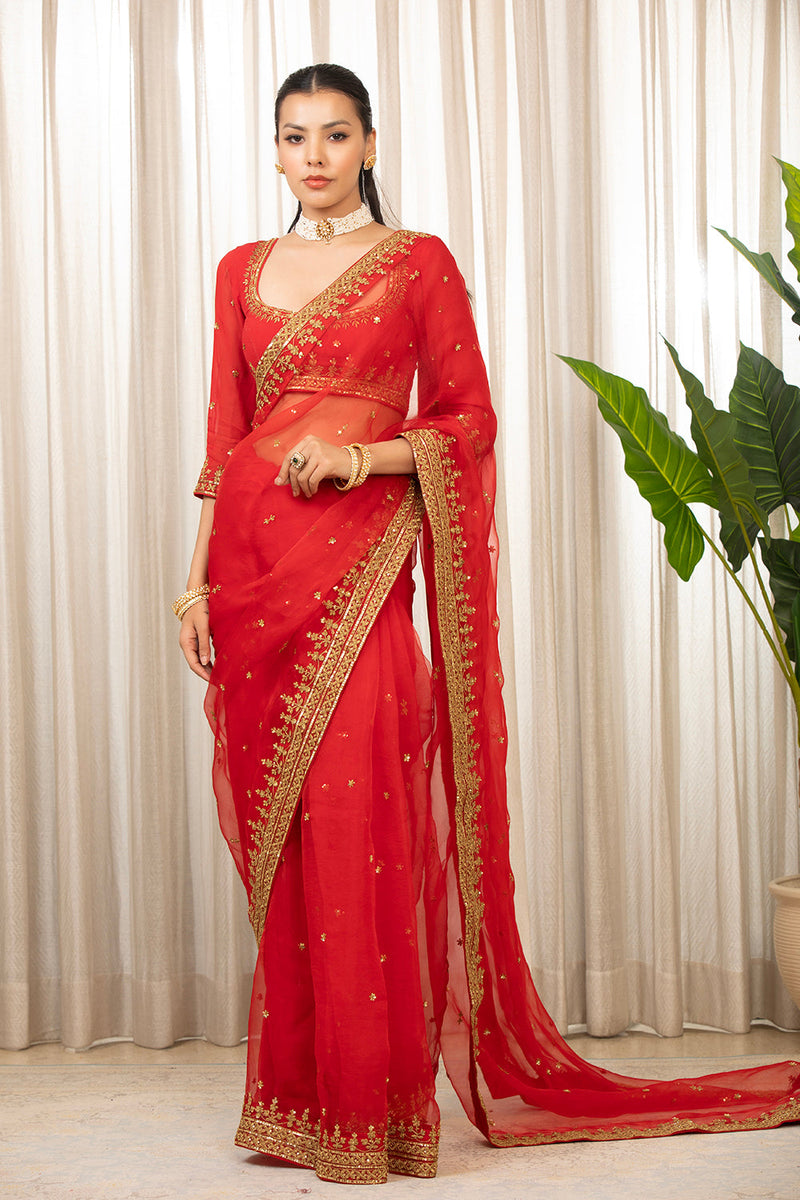 Laal Andaaz Saree Set