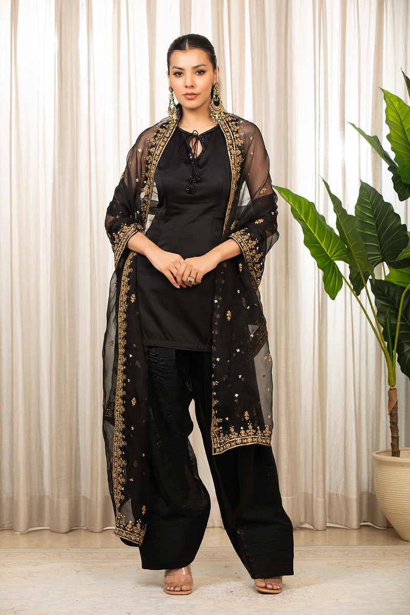 Siyah Salwaar Set