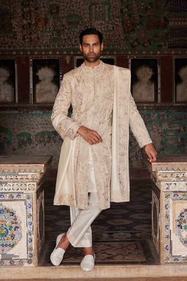 Parnav Hand-embroidered Sherwani - Gold