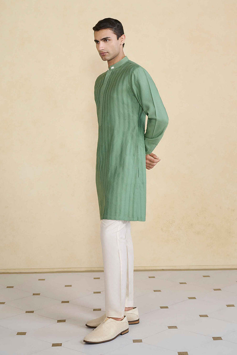 Daeven Embroidered Silk Kurta - Green