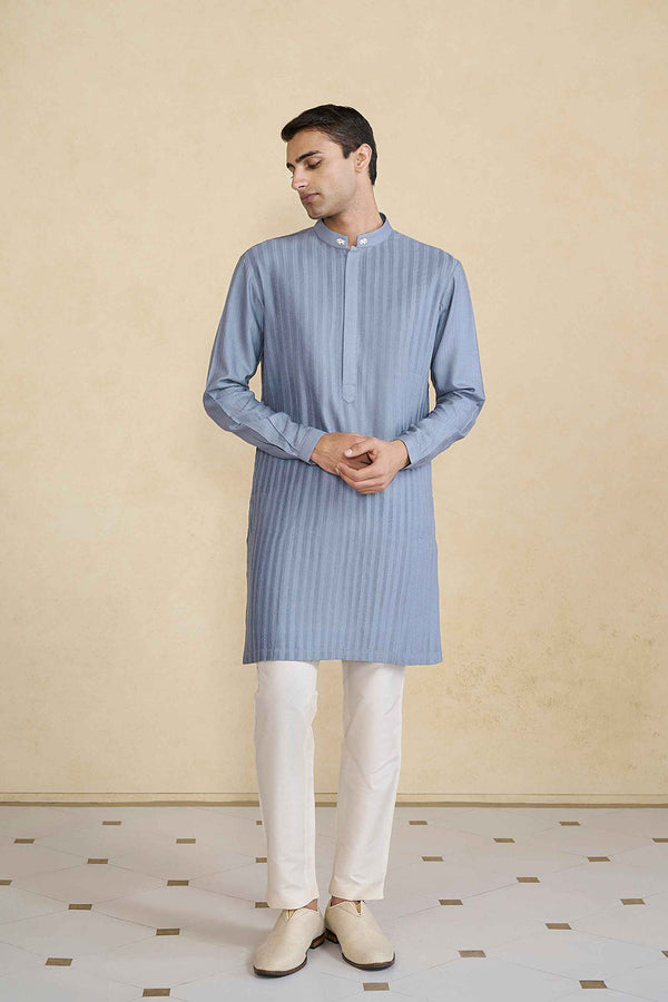 Daeven Embroidered Silk Kurta - Grey