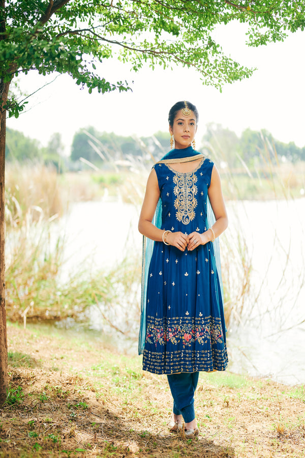 Teal Blue Anarkali with Scalloped embroidery dupatta