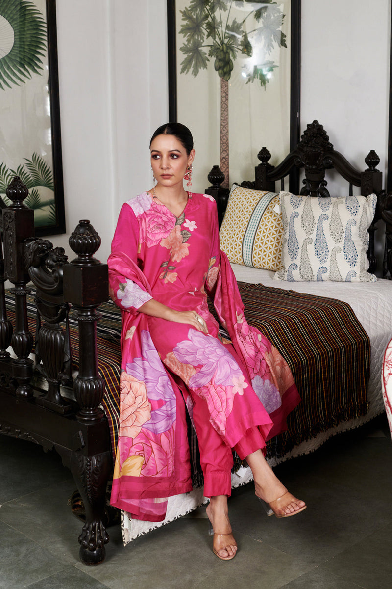 Nargis Hot Pink Big Flower Kurta Set Of 3