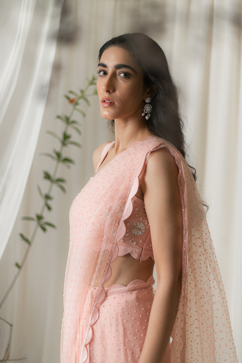 Blush scallop detail pre-stitched saree