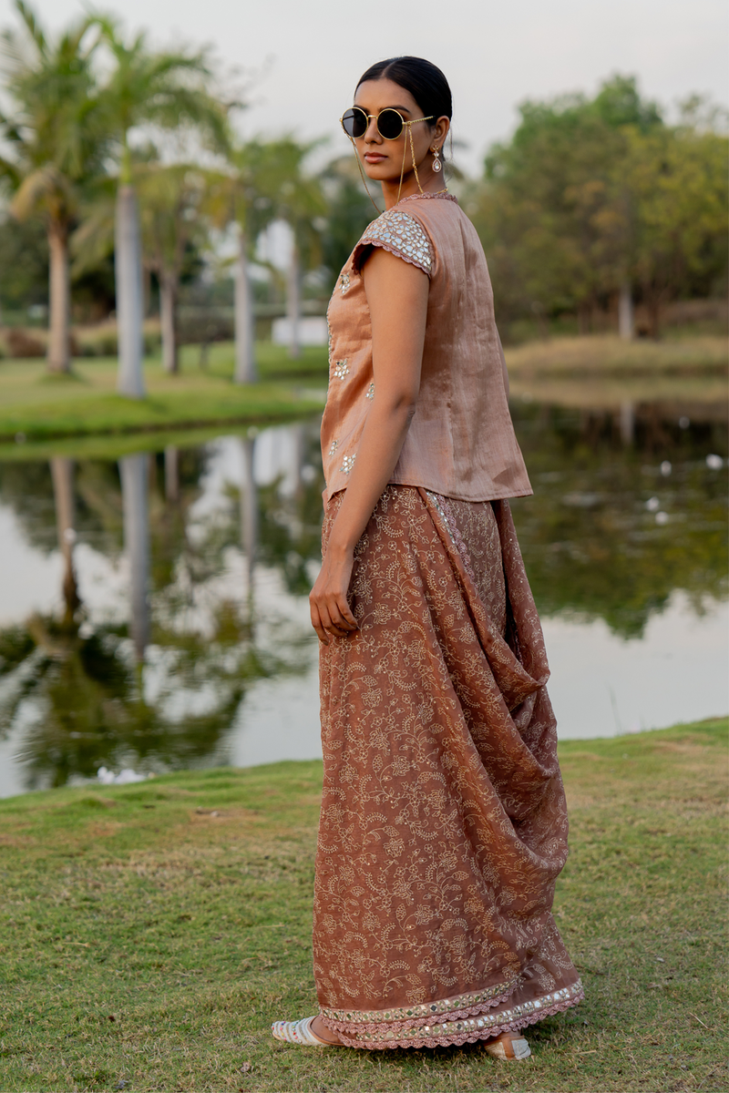 Kurti Sari