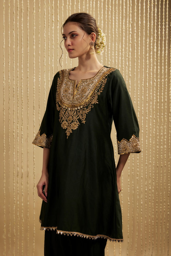DARK GREEN SILK CHANDERI SHORT KURTA PANTS SET