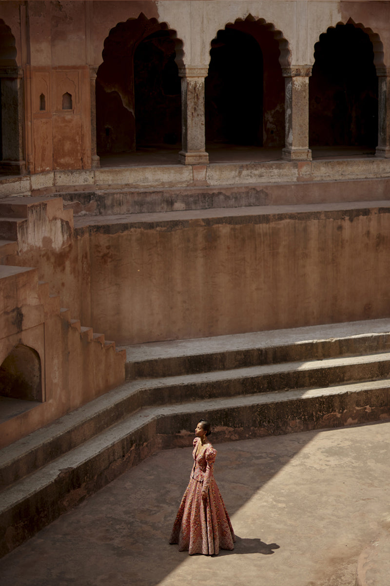 Maahi Lehenga Set