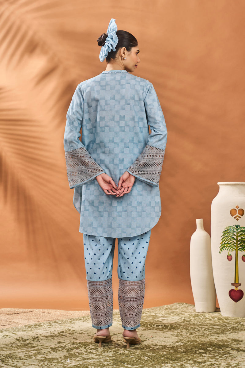 BLUE BLOOMING BOARD TUNIC SET