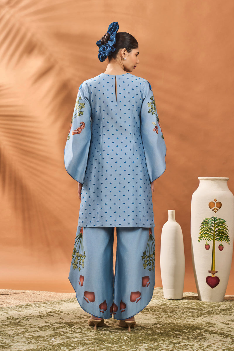 POWDER BLUE SPADE BLOSSOM TUNIC SET